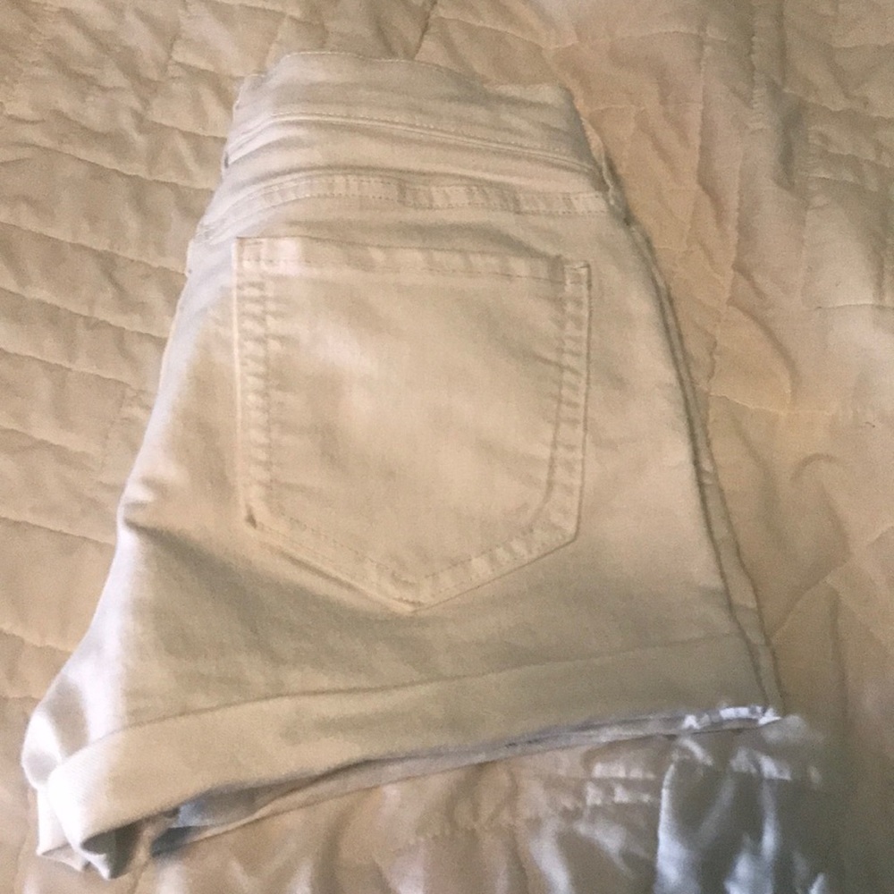 White cuffed denim shorts